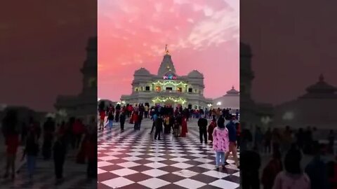 श्री राधे राधे राधे बरसाने वाली राधे #trending #krishna #shorts #love #viral #live #peace #video