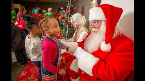 This Week in Satire: Celebrating Christmas with Your Politically Charged Families