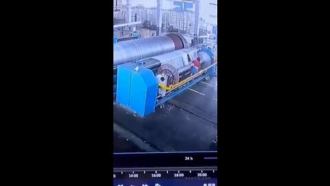 do not ever reach into a running machine !!