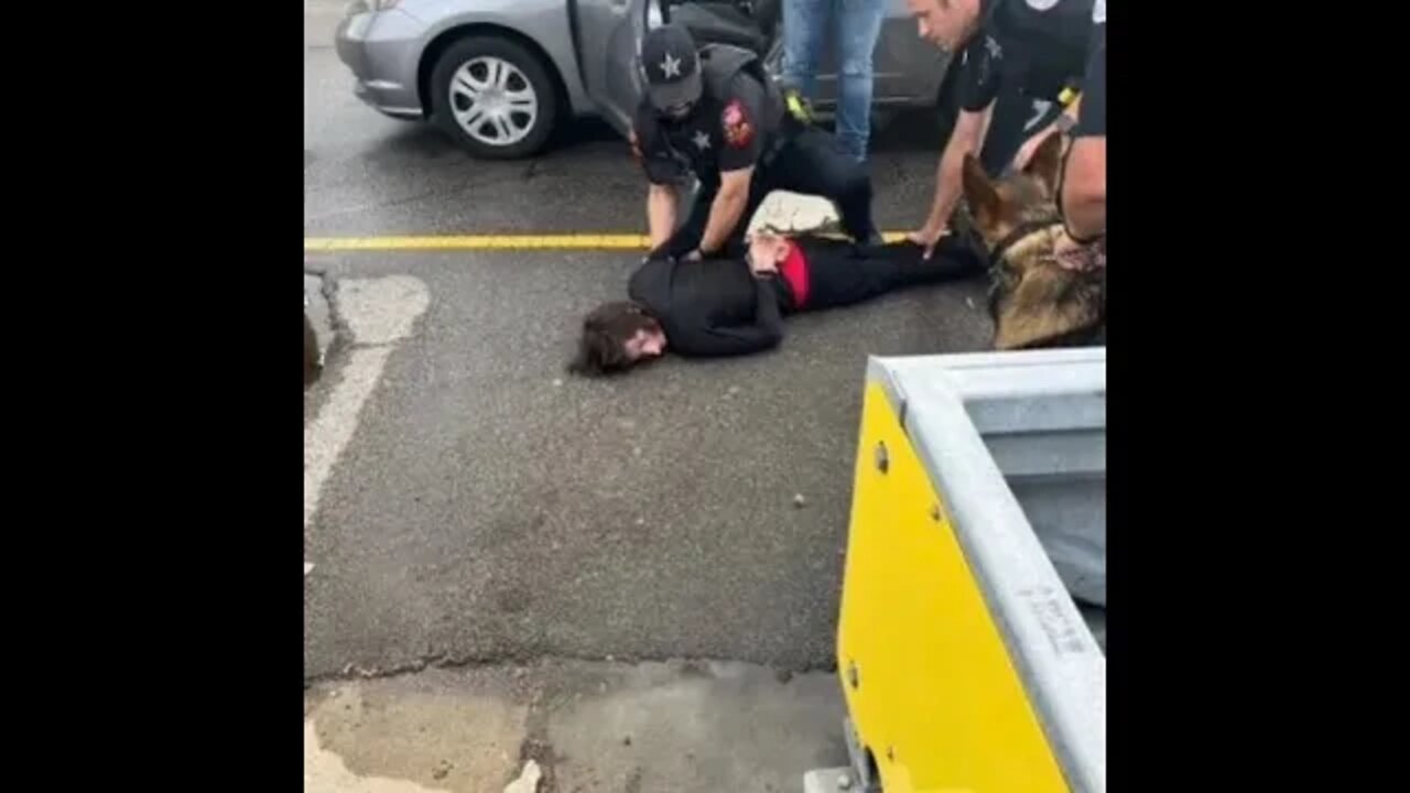 VIDEO OF THE MOMENT ROBERT CRIMO III WAS TAKEN INTO CUSTODY