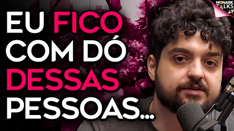 O POVO CONTINUA NA FRENTE DOS QUARTÉIS