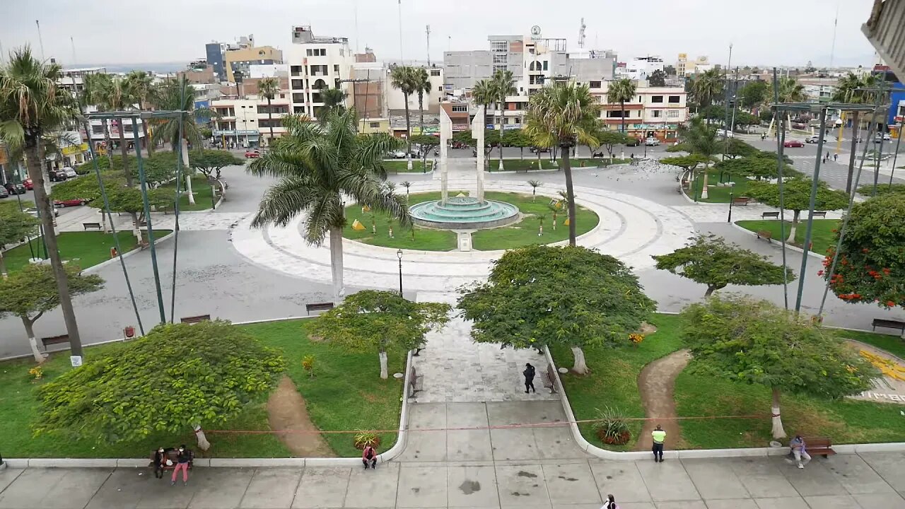 PLAZA DE ARMAS DE CHIMBOTE - PERÚ - FULL HD 1080 60 FPS