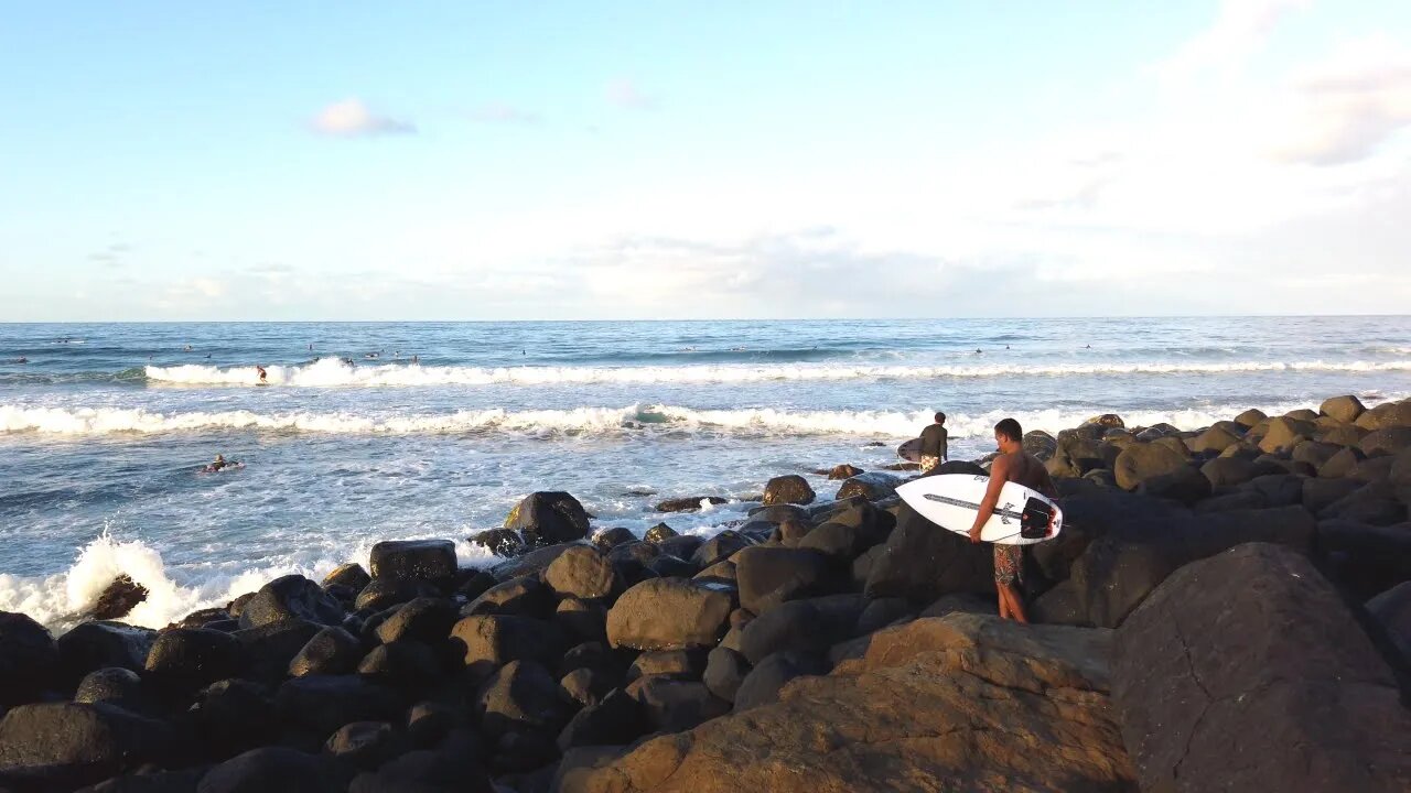 BURLEIGH HEADS 🌴🌅🏄