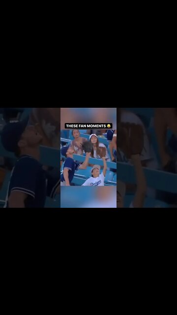 The best fan moments in history 🔥
