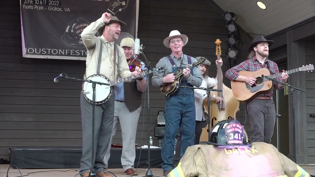 Appalachian Road Show - The La La Blues