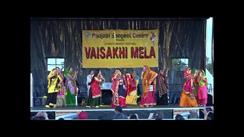 Punjabi ladies Dance at Vaisakhi Mela 2021