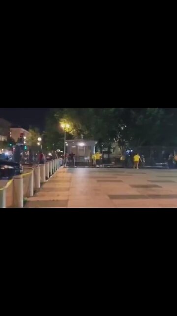 Anti Scale Fencing Installed At The Whitehouse