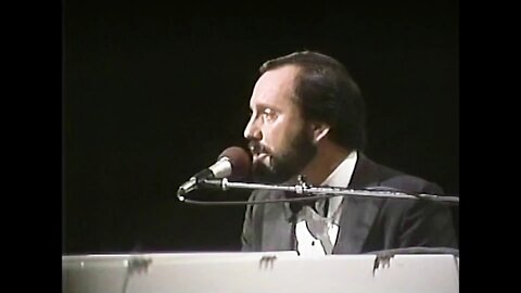 Ray Stevens - "Everything Is Beautiful" (Live Performance at TNN Launch, 1983)