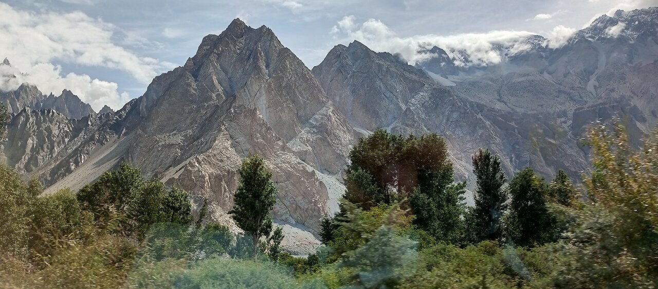 Islamabad To Lahore