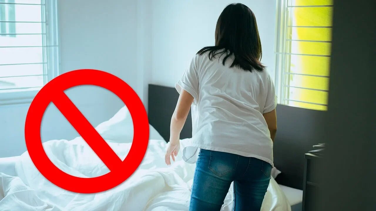 The Scientific Reason Why Making Your Bed Is A Terrible Idea