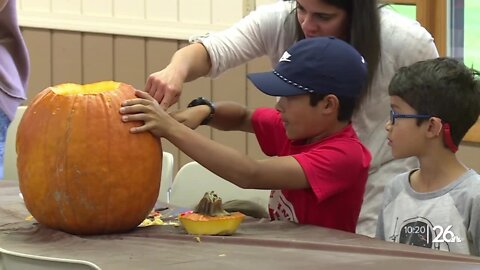 Pumpkin carving returns to Suamico near NEW Zoo & Adventure Park