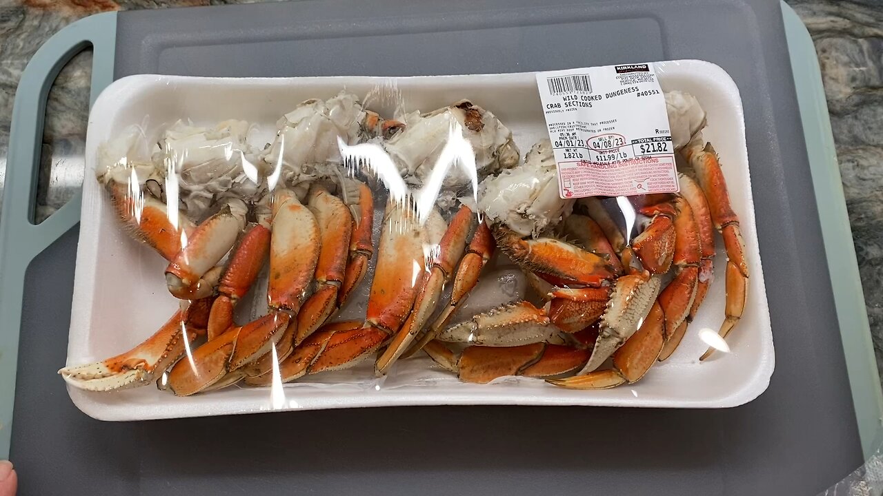 Dungeness Crab Sections