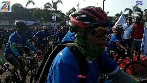 PT KAI DIVRE IV TANJUNGKARANG GELAR FUNBIKE DAN JALAN SEHAT HUT PT KAI KE-74