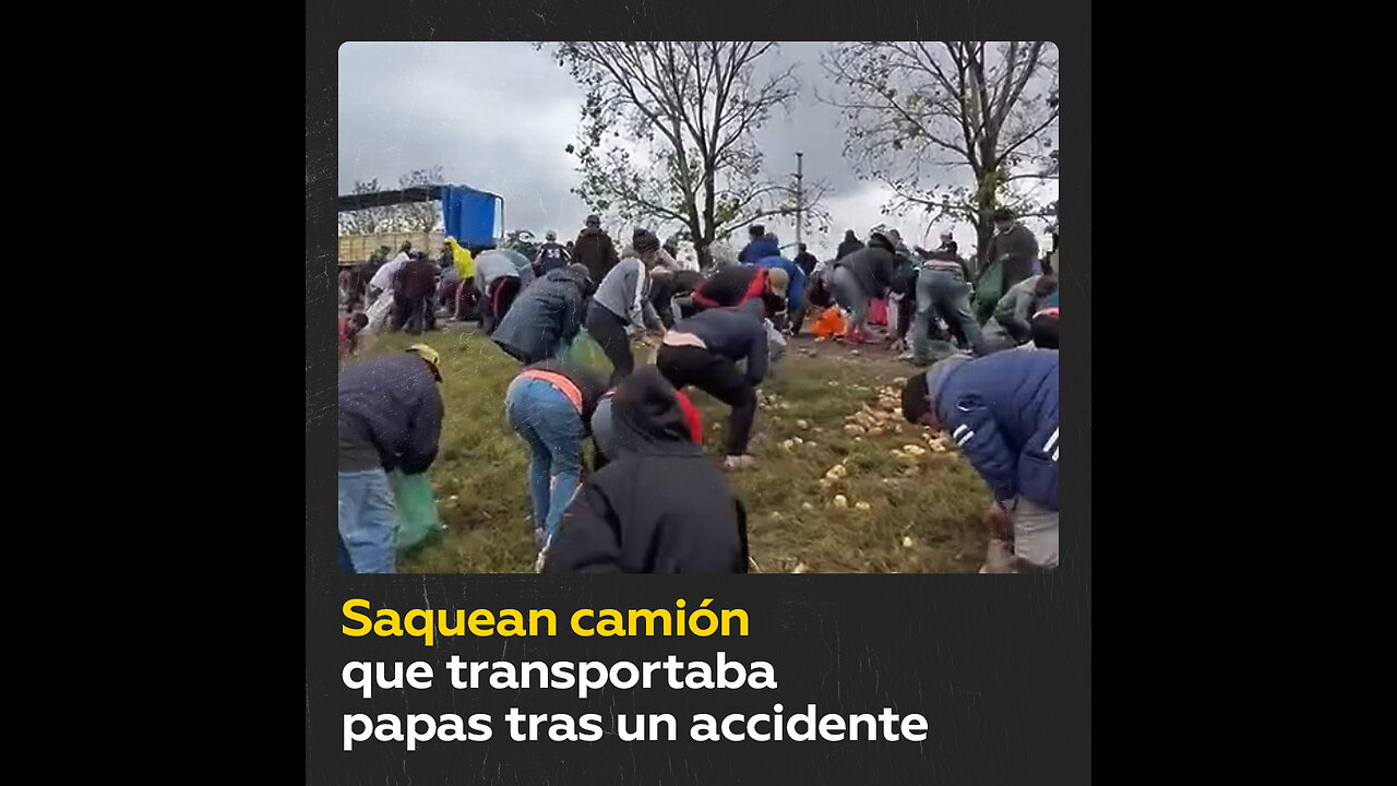 Saquean un camión volcado con un cargamento de papas en Argentina