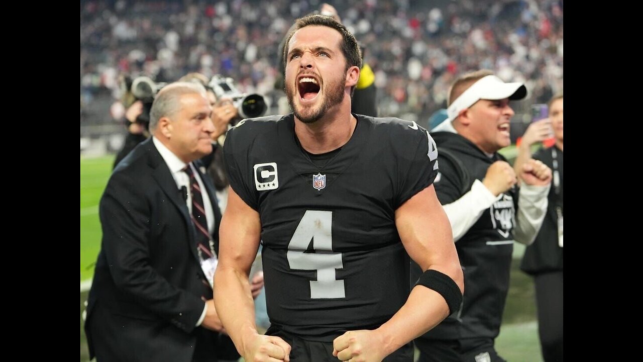 Raiders: Derek Carr trade scenarios that include another Las Vegas player #subscribe