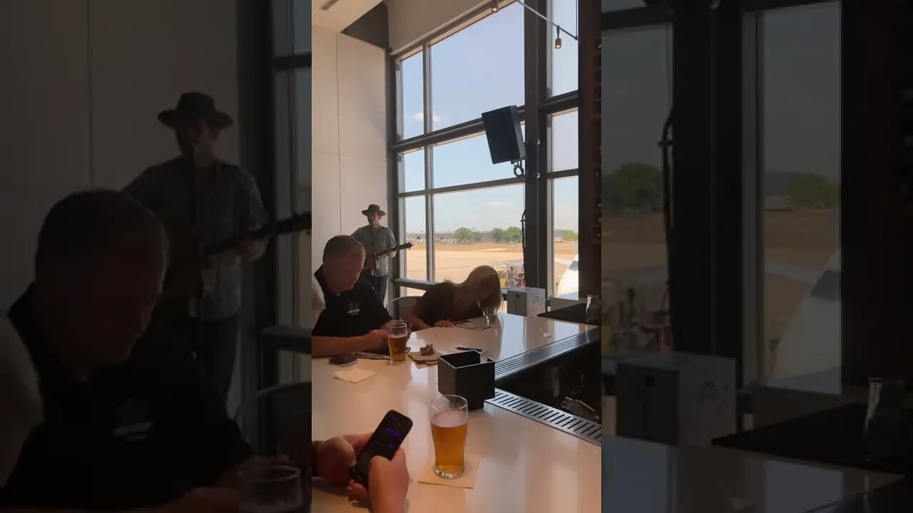 Live music at a airport bar part two