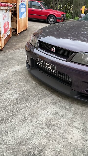 R32 GTR and R33 GTR at Cars and Coffee Brisbane