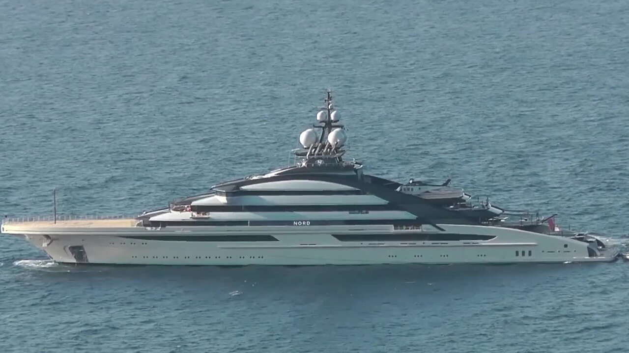 Watch: Russian Superyacht destined for Cape Town goes under the radar