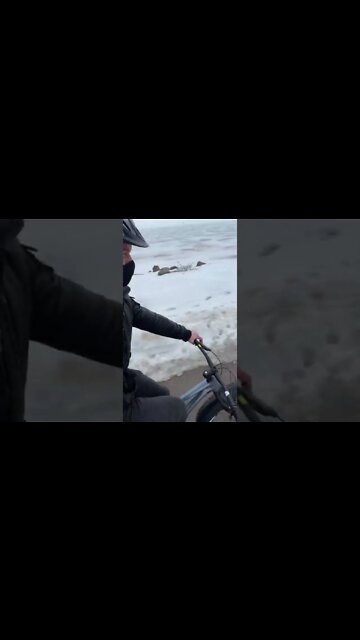 Driving a fat bike in the winter