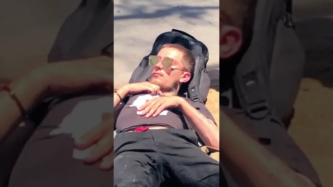 Clarance sleeps on the Billy John show 2022!