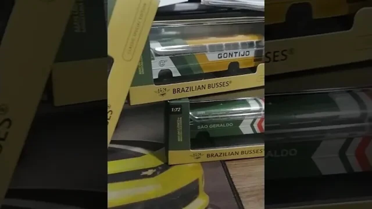 Miniaturas de ônibus viação Cometa Gontijo São Geraldo e Itapemirim