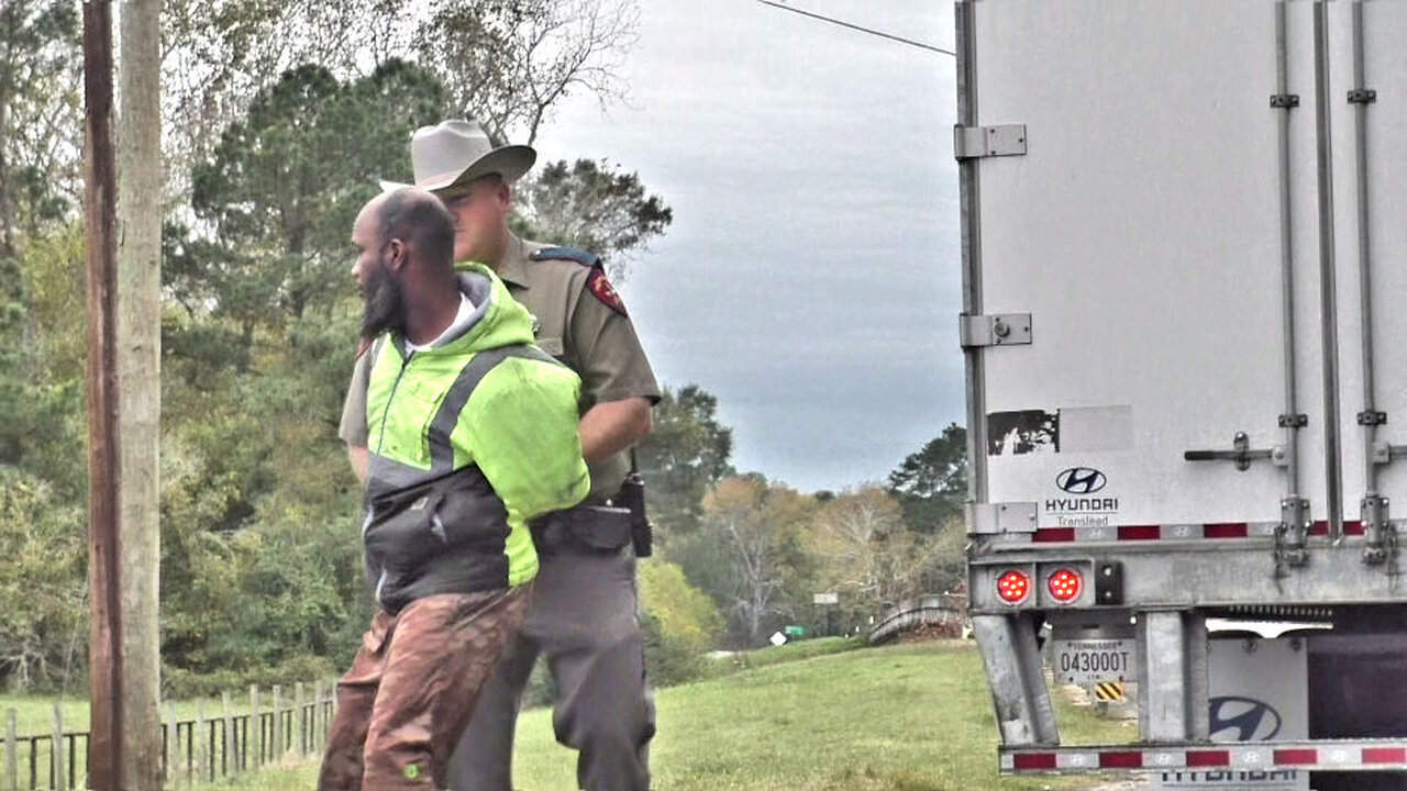 18 WHEELER DRIVER ARRESTED FOR DWI, RESISTS ARREST, LIVINGSTON TEXAS, 12/07/24...