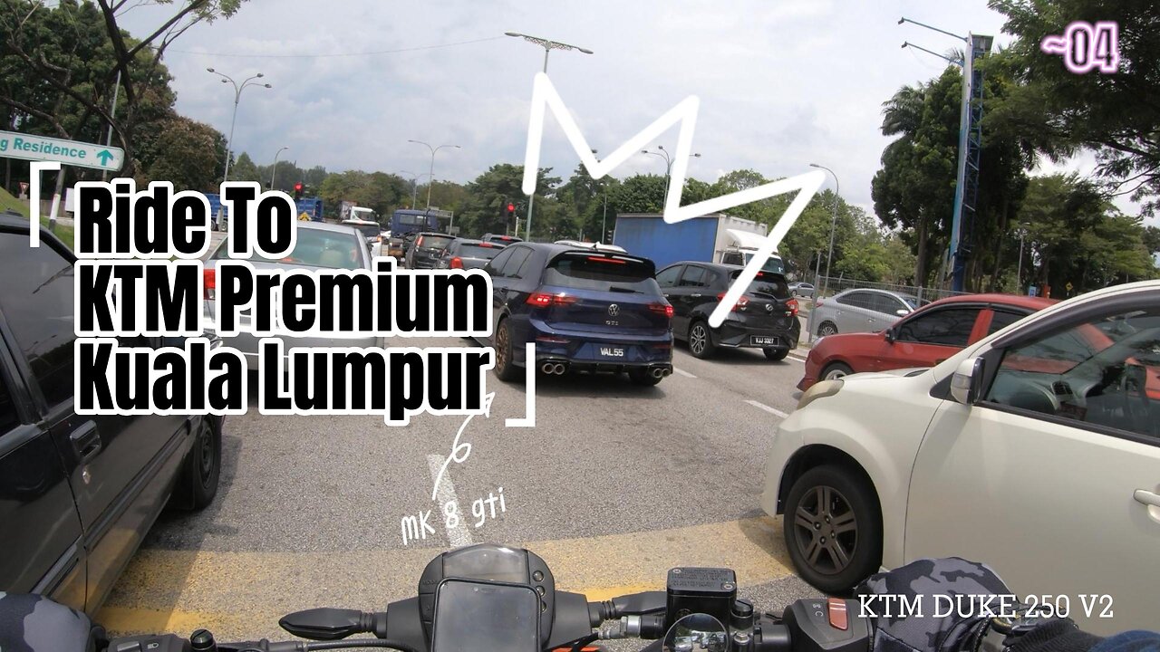 KTM DUKE 250 || Riding to KTM Premium Kuala Lumpur - EP04