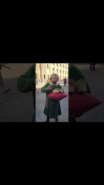 Golden slippers the Tower of London #toweroflondon