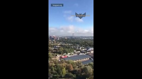 Additional footage of Russian strikes HITTING Kiev power plant.