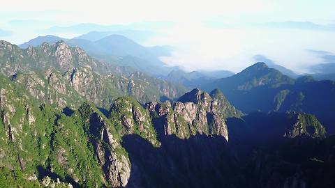 Incredible drone footage captures Huangshen Mountains in China