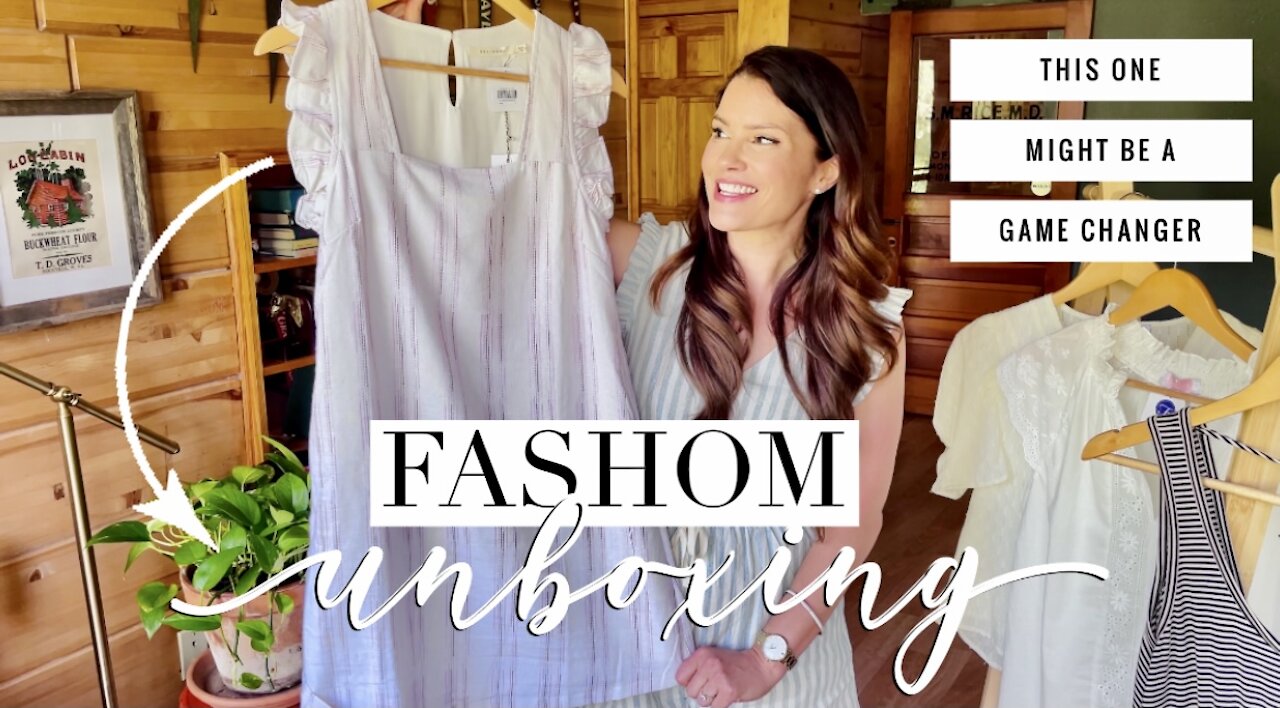 FASHOM unboxing… is this the new Stitch Fix??