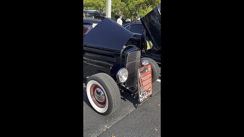 Car show #cars #oldschool #vintage #florida