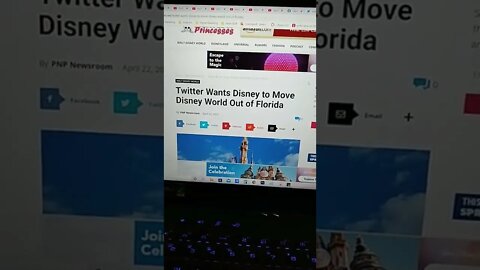 Twitter wants Disney World Out of Florida