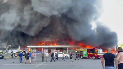 Russian missiles reportedly just hit a crowded shopping center in Kremenchuk