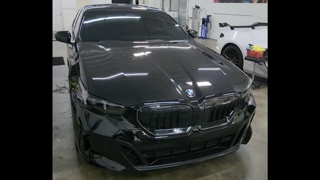 2024 BMW 530