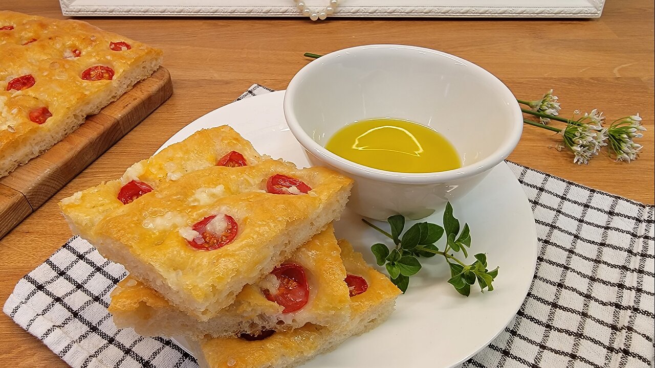 Easy No Knead Focaccia Bread Recipe