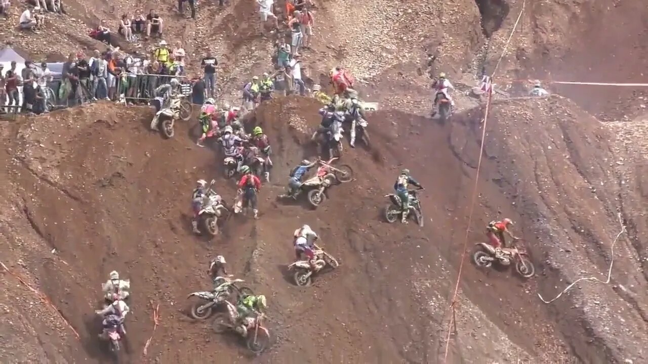 Two stroke motocross mountain racing, an absolute spectacle!9