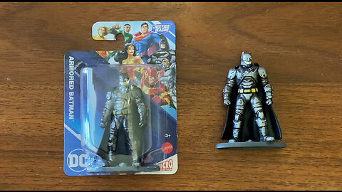 Unboxing Armored Batman Part 2