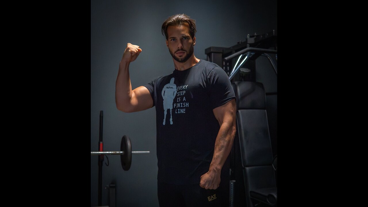 Tristan Tate [warning] edit