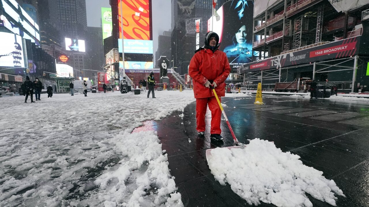 People On East Coast Warned To Prepare For Potential Nor'easter