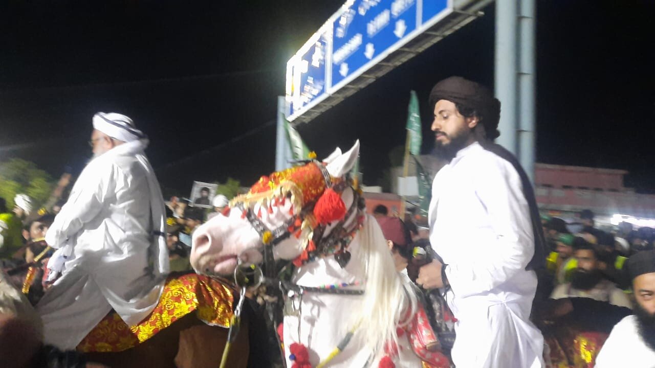 سعد بھاٸی کاگھوڑے پر استقبال کے خوبصورت مناظر