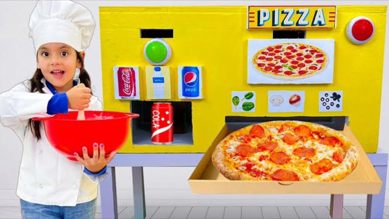 Ellie and Andrea Plays with Pizza Machine for Kids