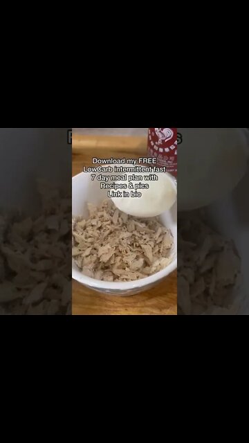 Spicy chicken stuffed avocado | FREE Keto Recipe #Shorts