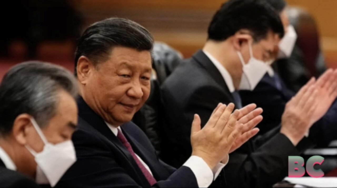 As Xi Befriends World Leaders, He Hardens His Stance on America