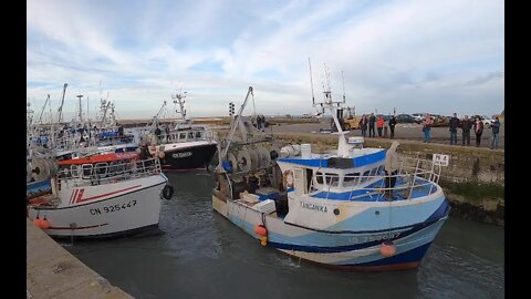 Scallops of the Pilgrim - A Folly in France - 18