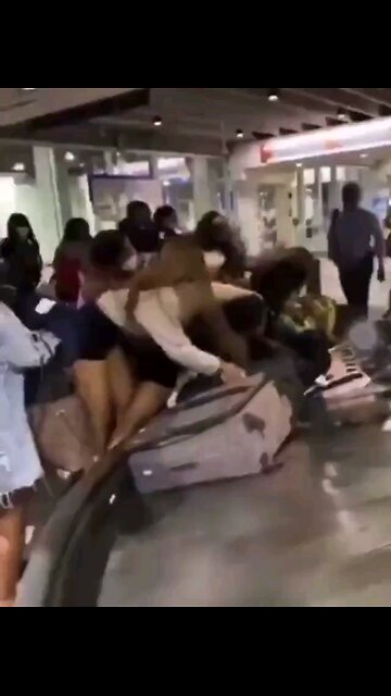 why I don't travel to Detroit