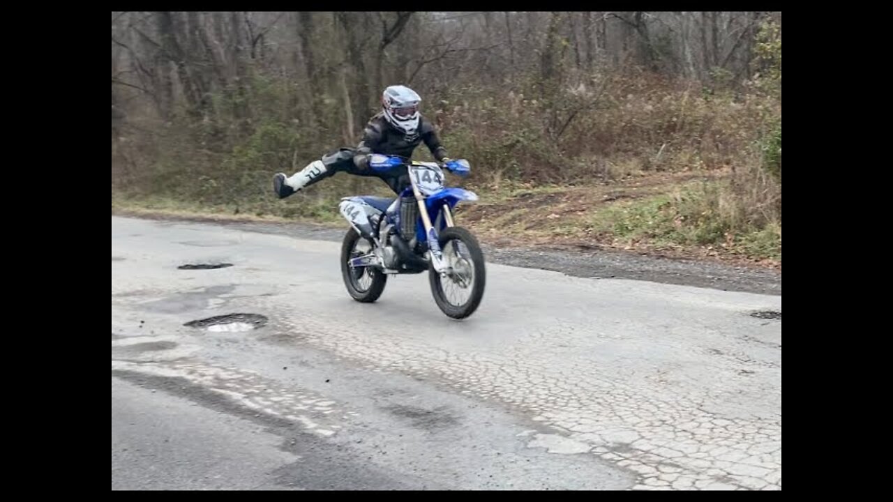 Yamaha YZ250 Top Speed Runs on the Street