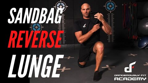 Sandbag Reverse Lunge (Demonstration)