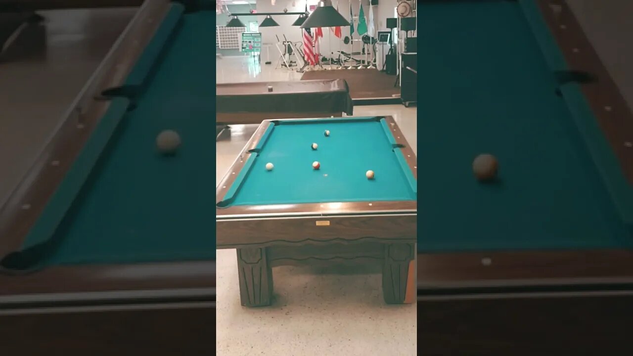 good (rare) use of the draw shot. #shorts #billiards #pool
