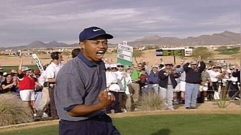 Tiger Woods aces hole No. 16 at TPC Scottsdale